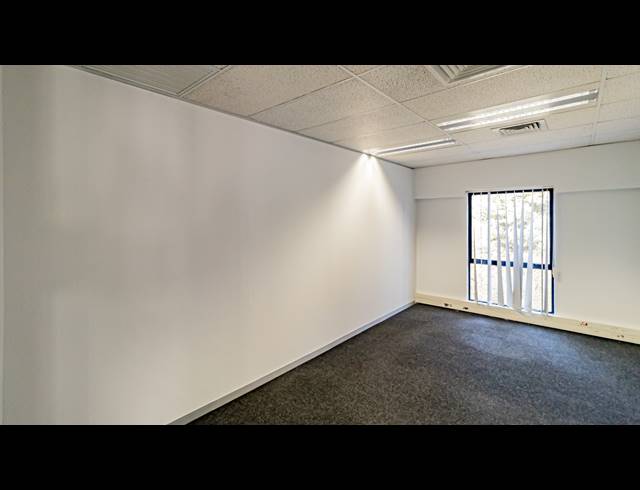 822M² OFFICE TO LET IN PARKTOWN